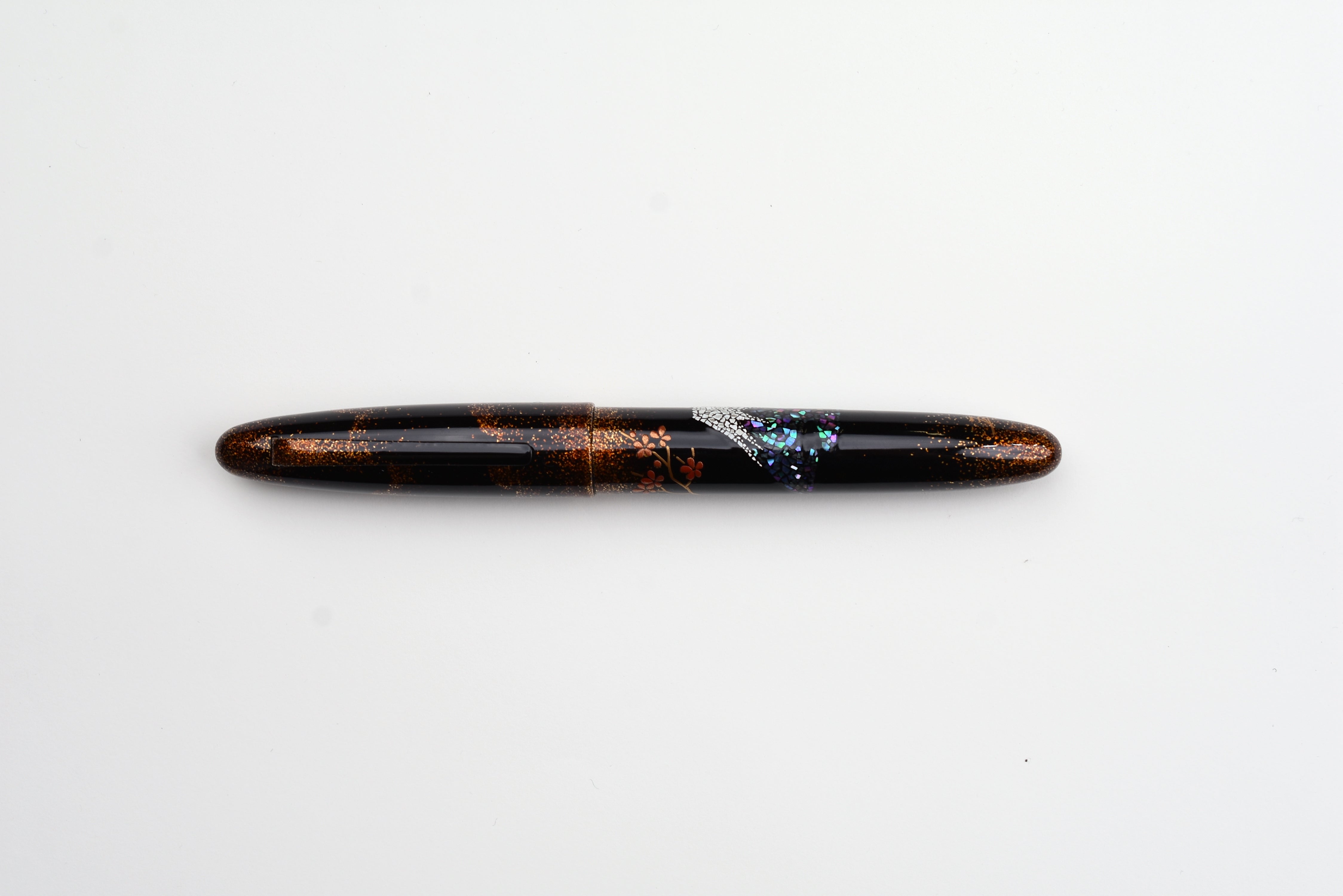 Taccia Miyabi Maki-e Fountain Pen - Fujiyama - Limited Edition