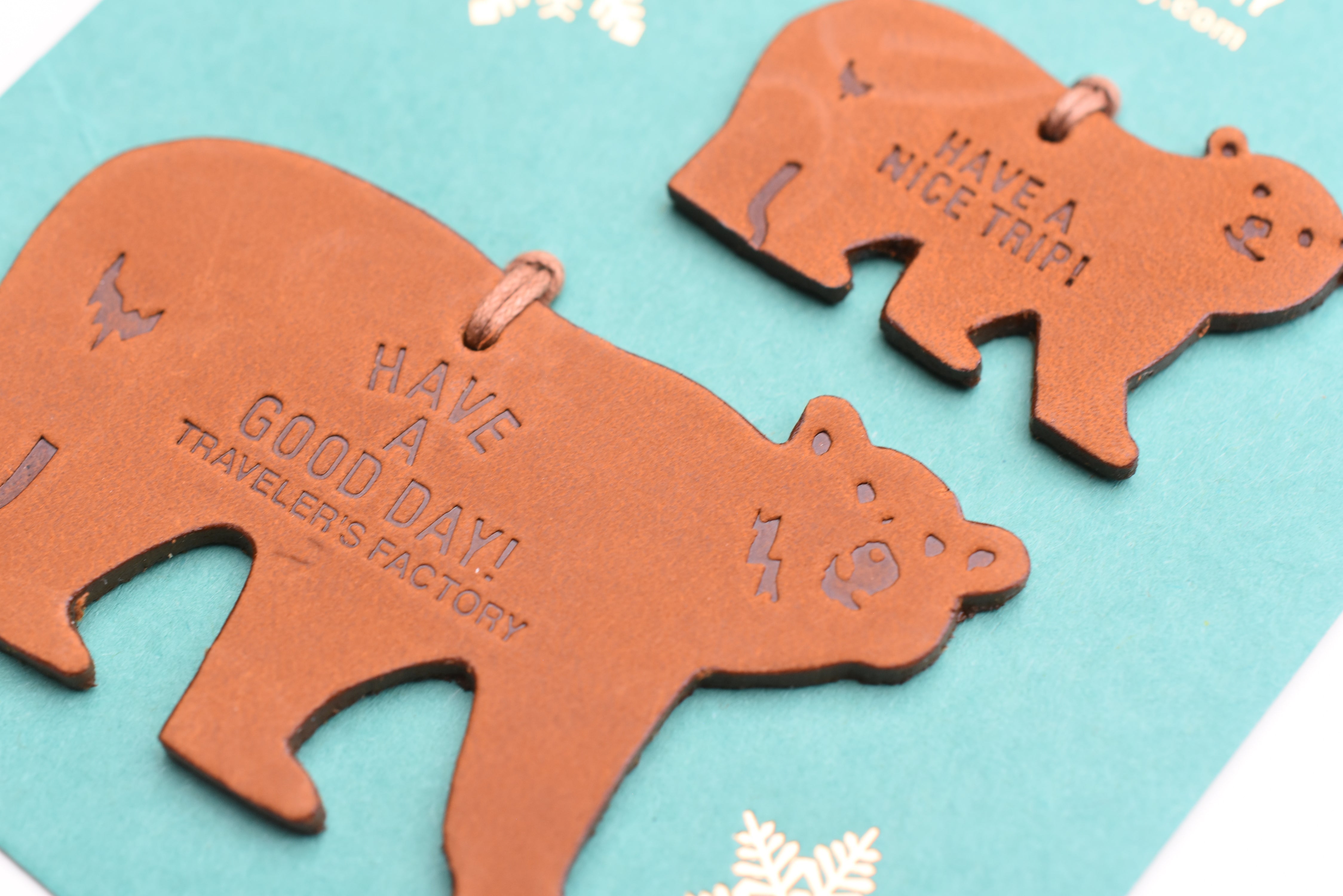 TRAVELER's Factory - Holiday Bear Leather Tag - Limited