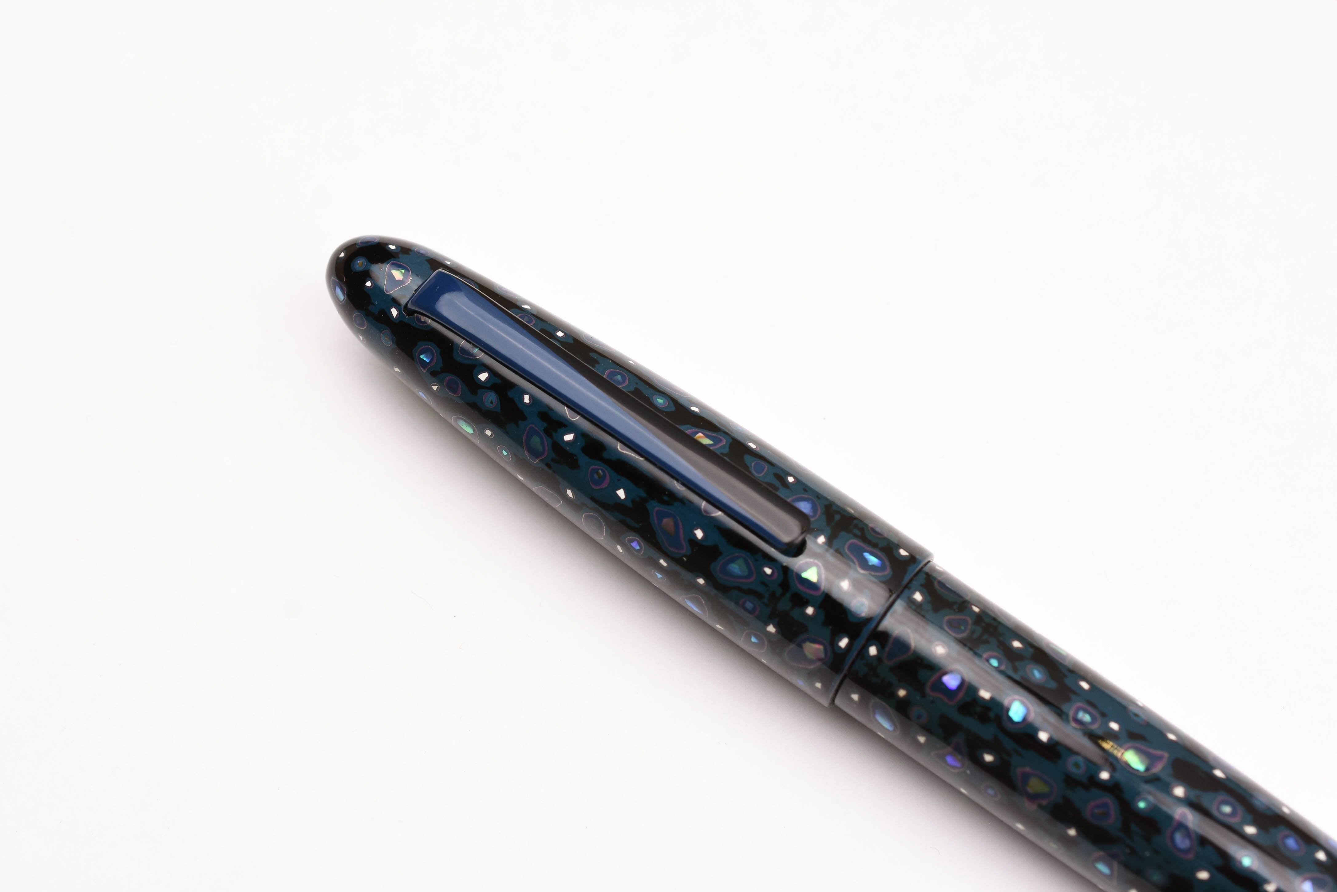 Taccia Empress Shin Tsugaru Nuri Fountain Pen - Ao-iro - Limited Edition