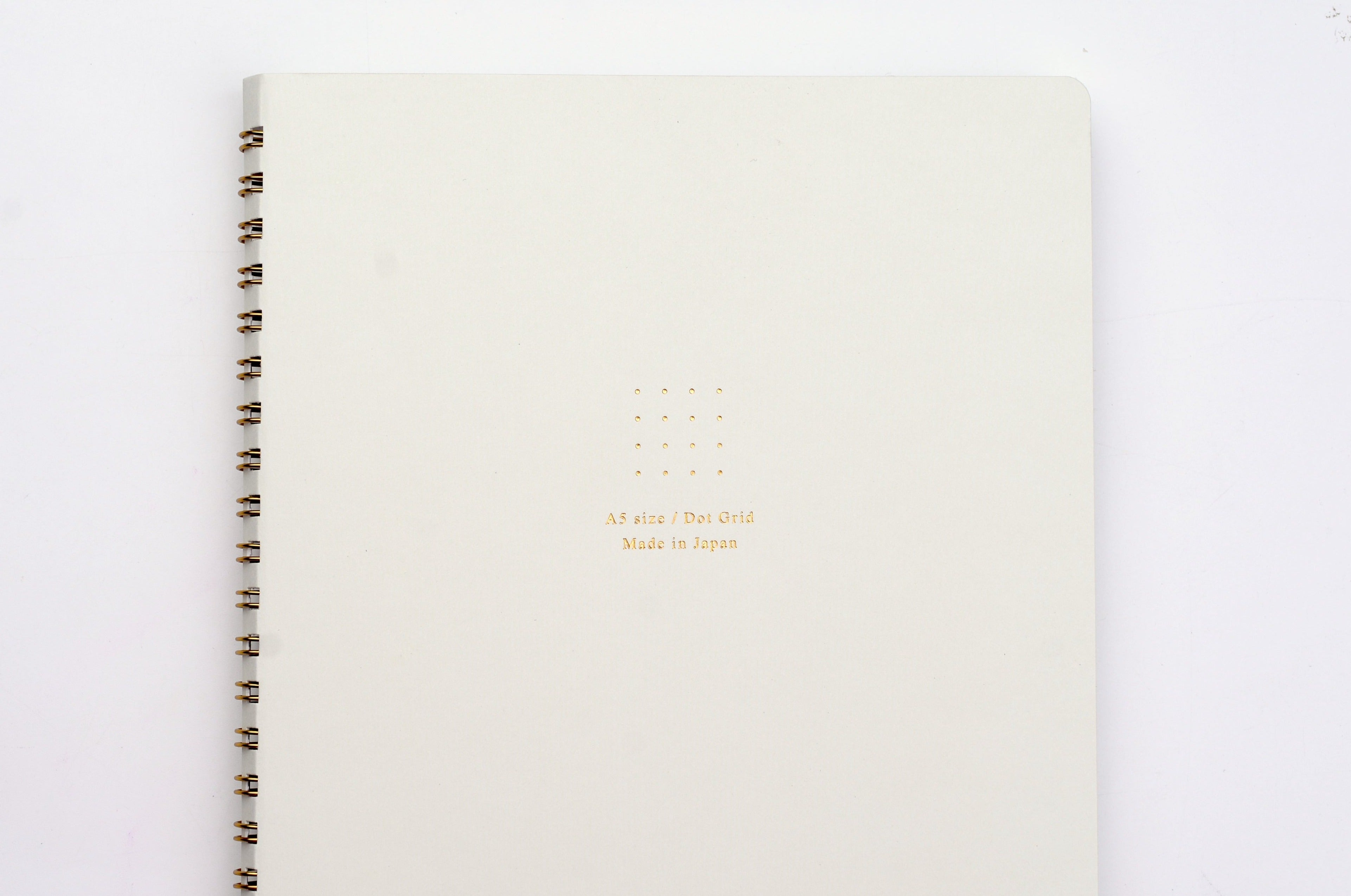 MD Ring Notebook Soft Color - A5 - Dot Grid - White