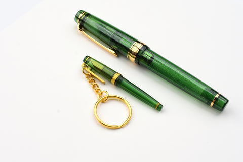 Yoseka Mini Fountain Pen Keychain