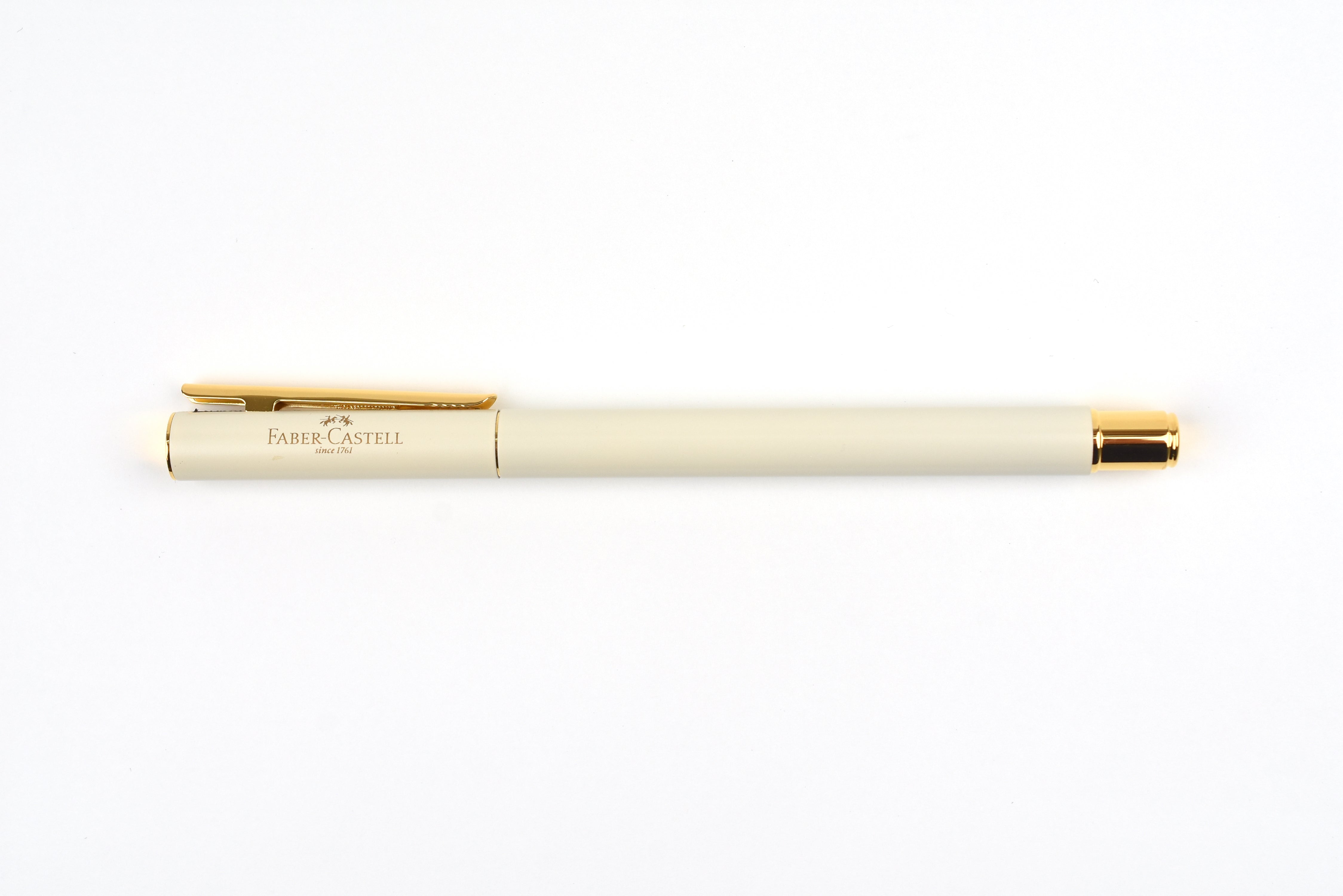 Faber-Castell - Design Neo Slim Gold Fountain Pen - Marshmallow - Limited Edition