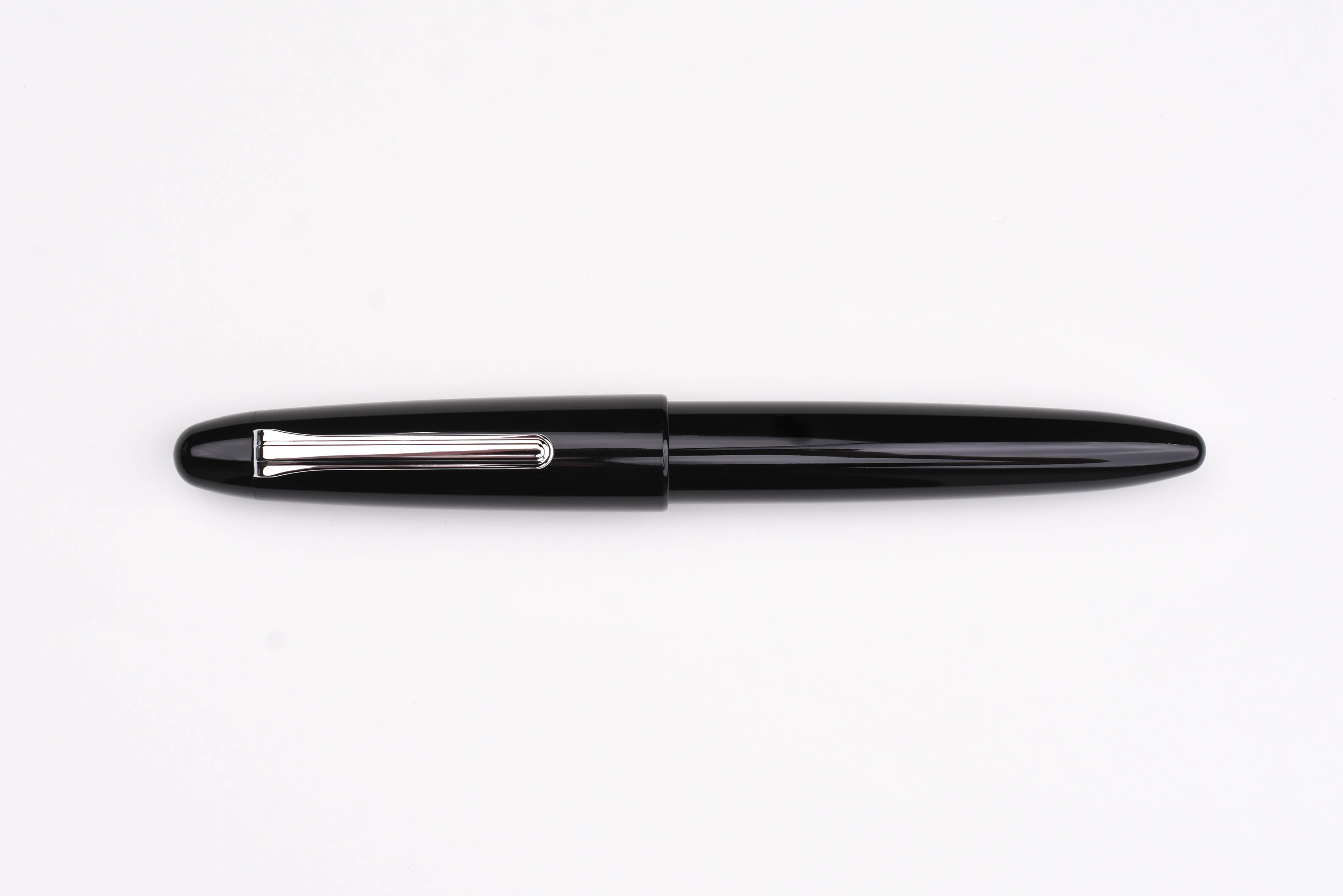 Sailor 1911 King of Pen - Black Ebonite Fountain Pen - Silver