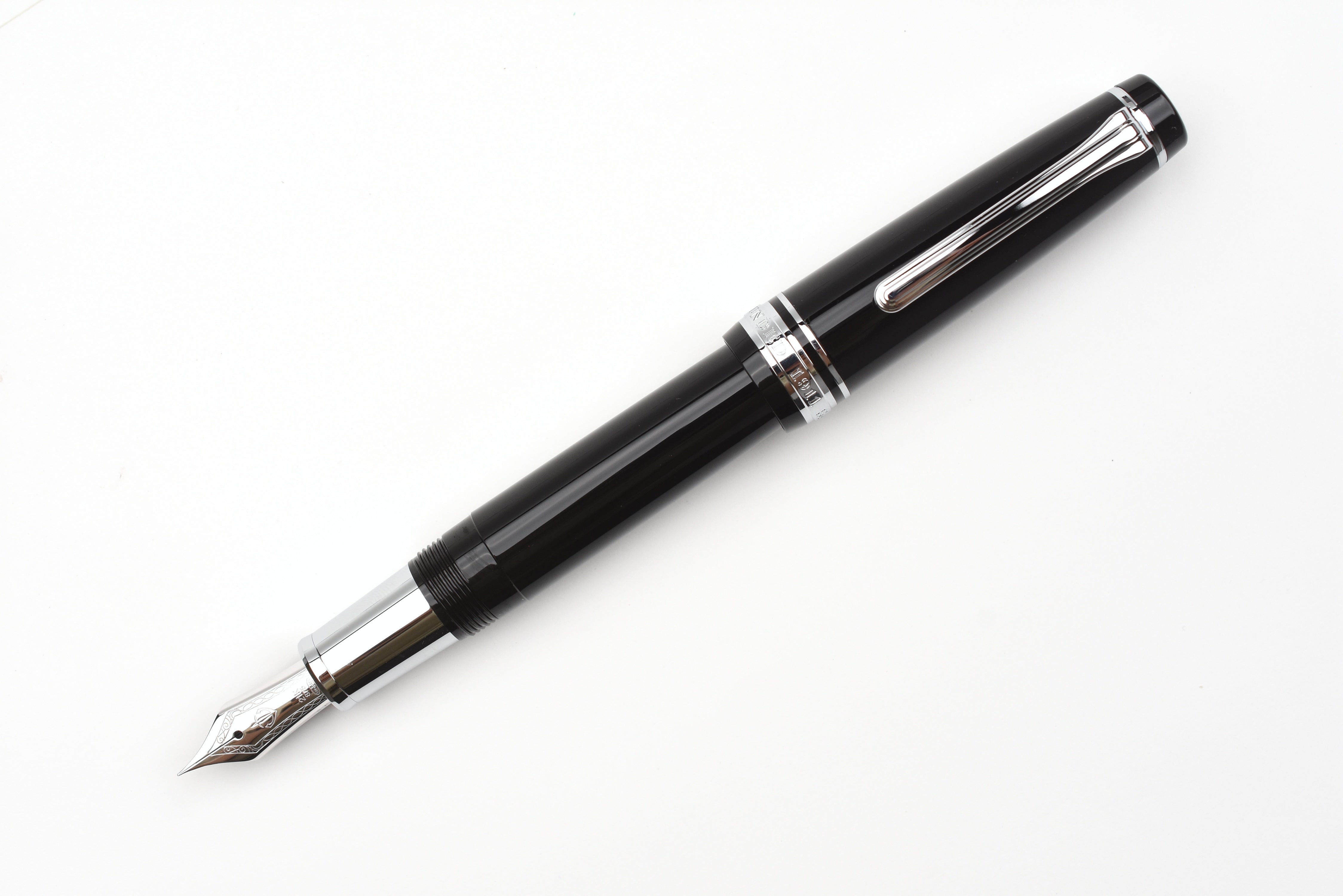 Sailor Pro Gear Fountain Pen - Ginza Silver