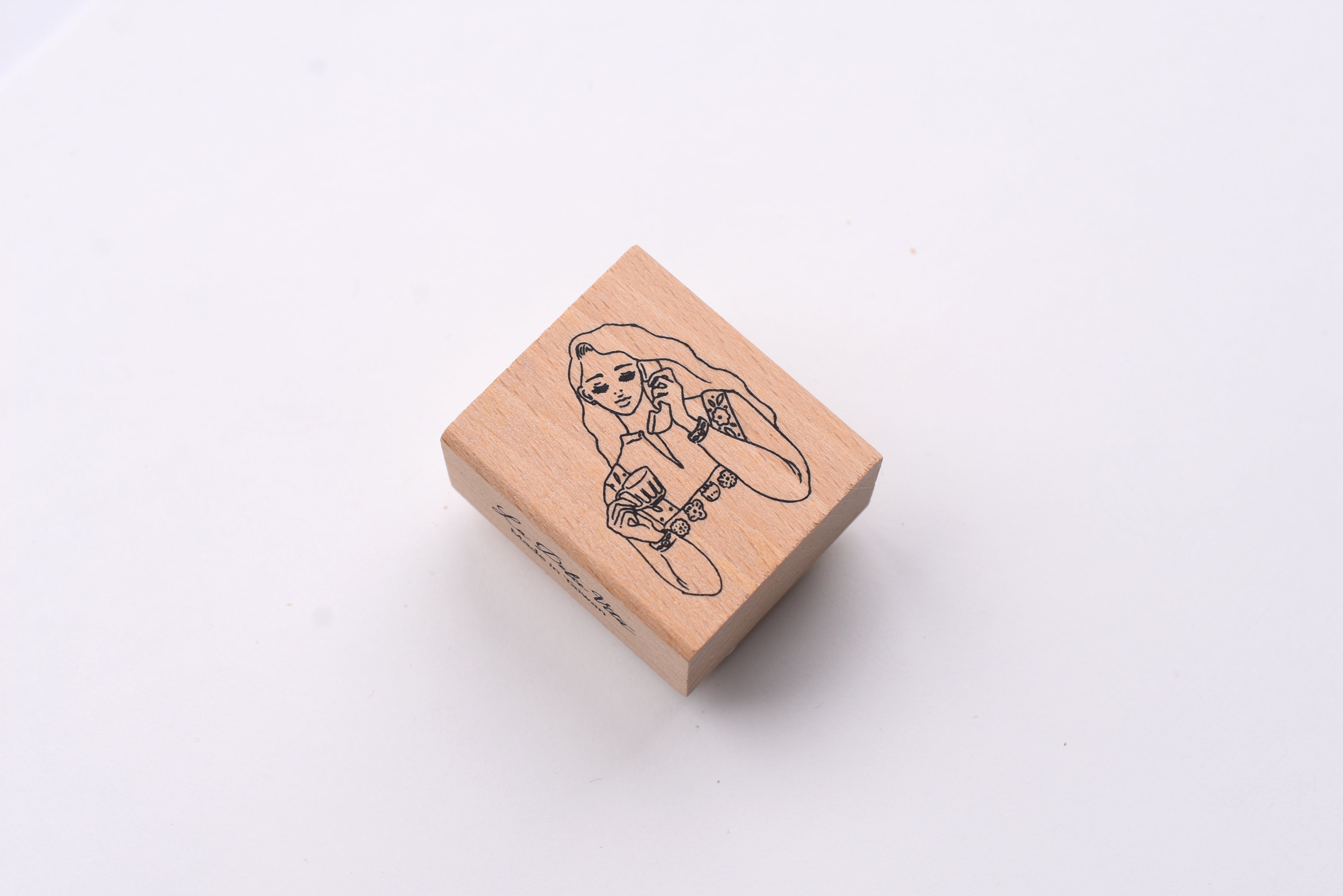 La Dolce Vita Rubber Stamp - Afternoon Tea Girl