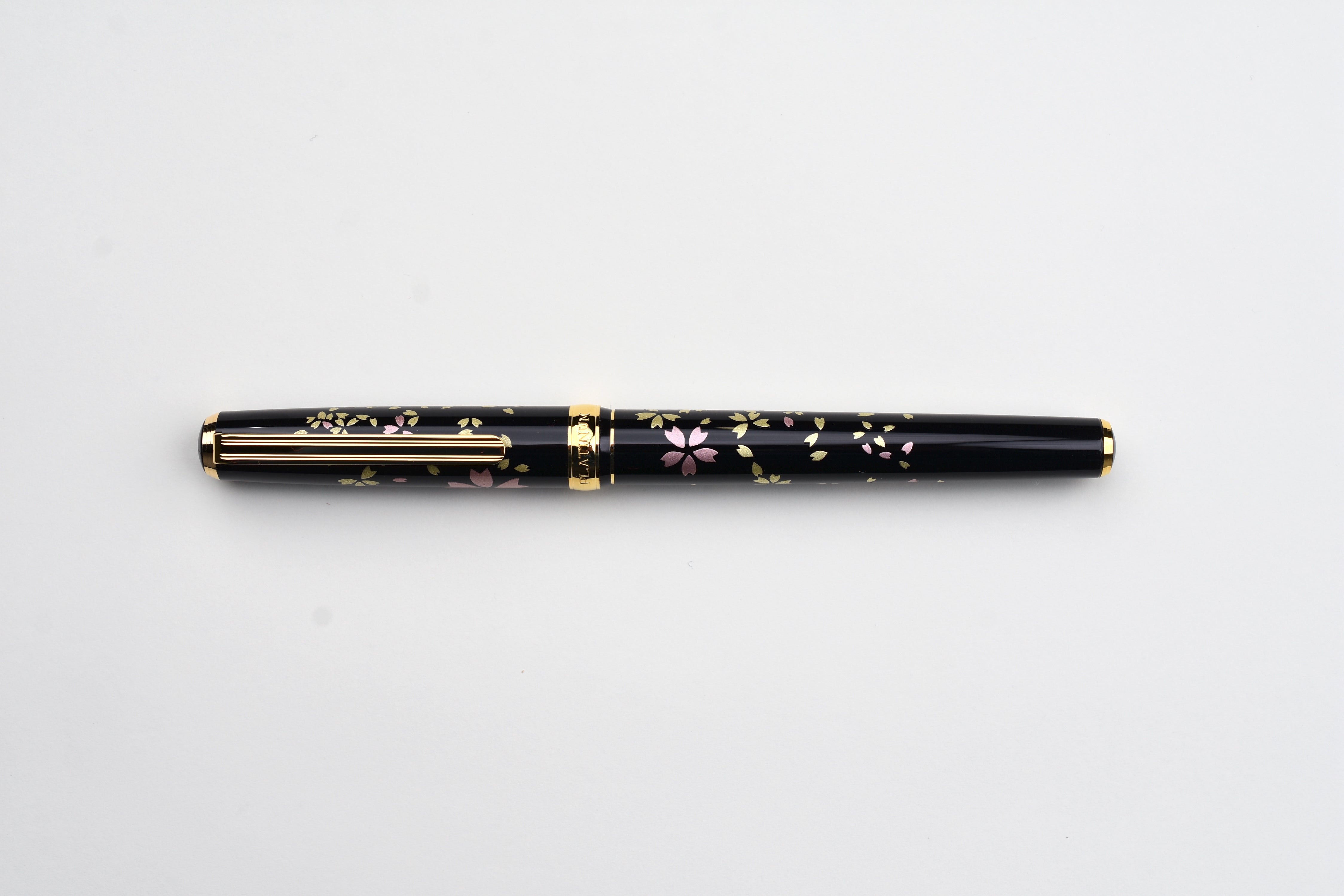 Platinum Kanazawa Gold Leaf Fountain Pen - Cherry Blossom