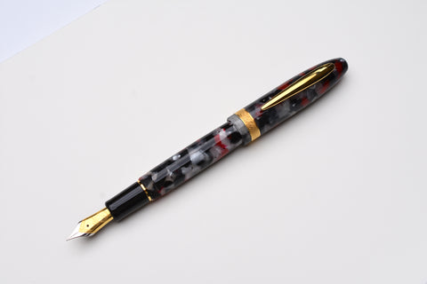 Laban Taroko Fountain Pen - Autumn Red