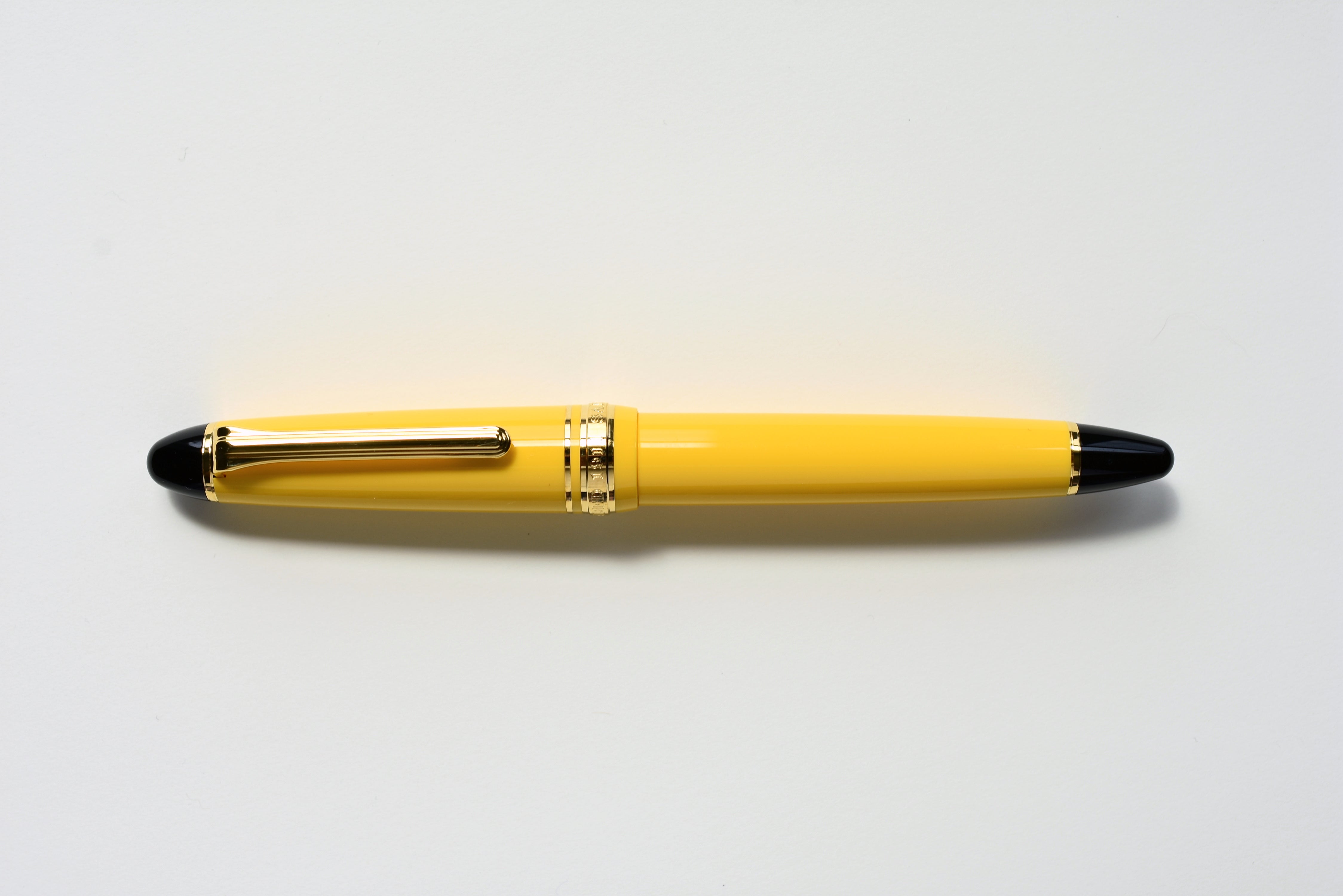 Sailor 1911 Standard - Yellow/Gold