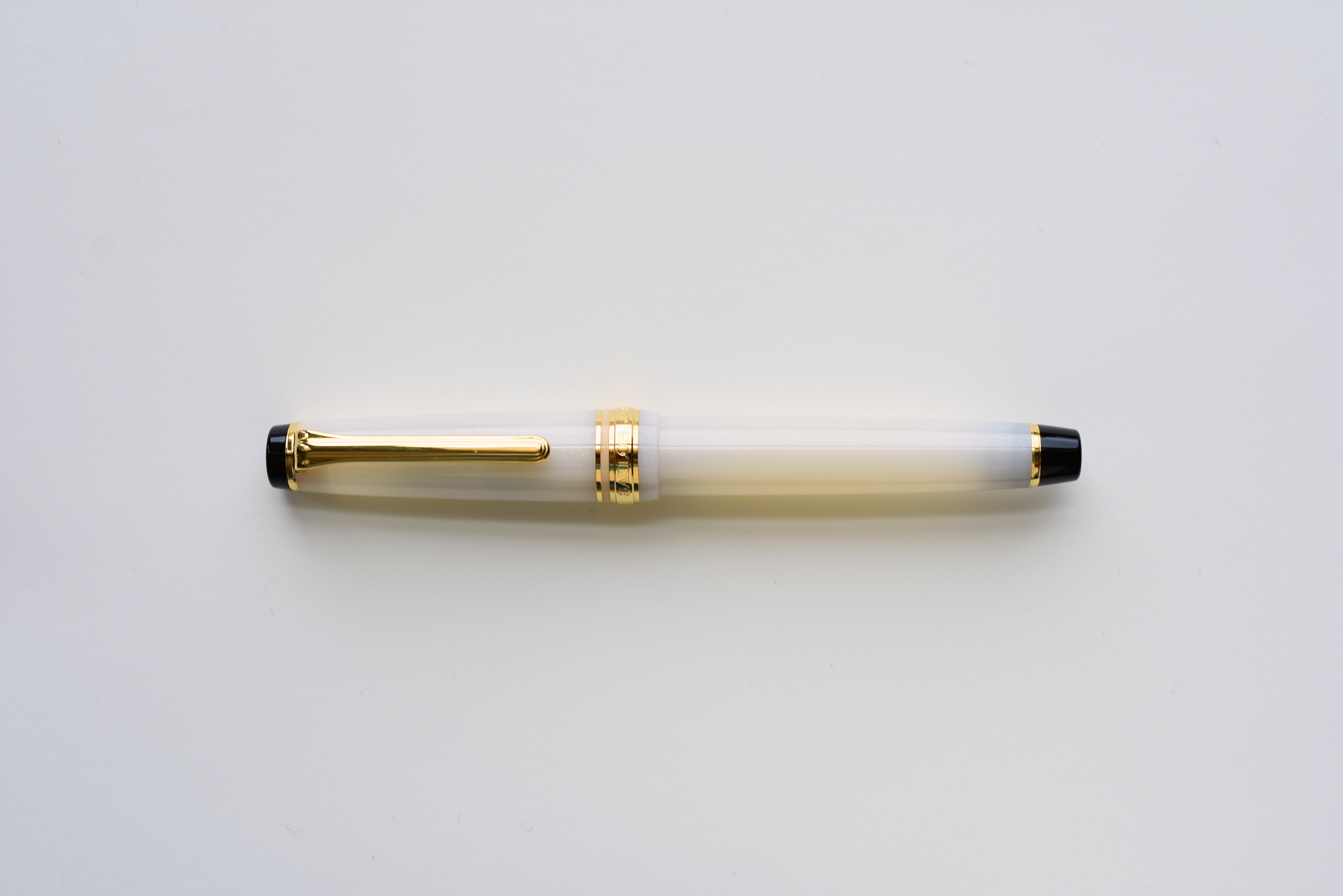 Sailor Pro Gear Slim Four Seasons - Meigetsu - Ivory Lamé