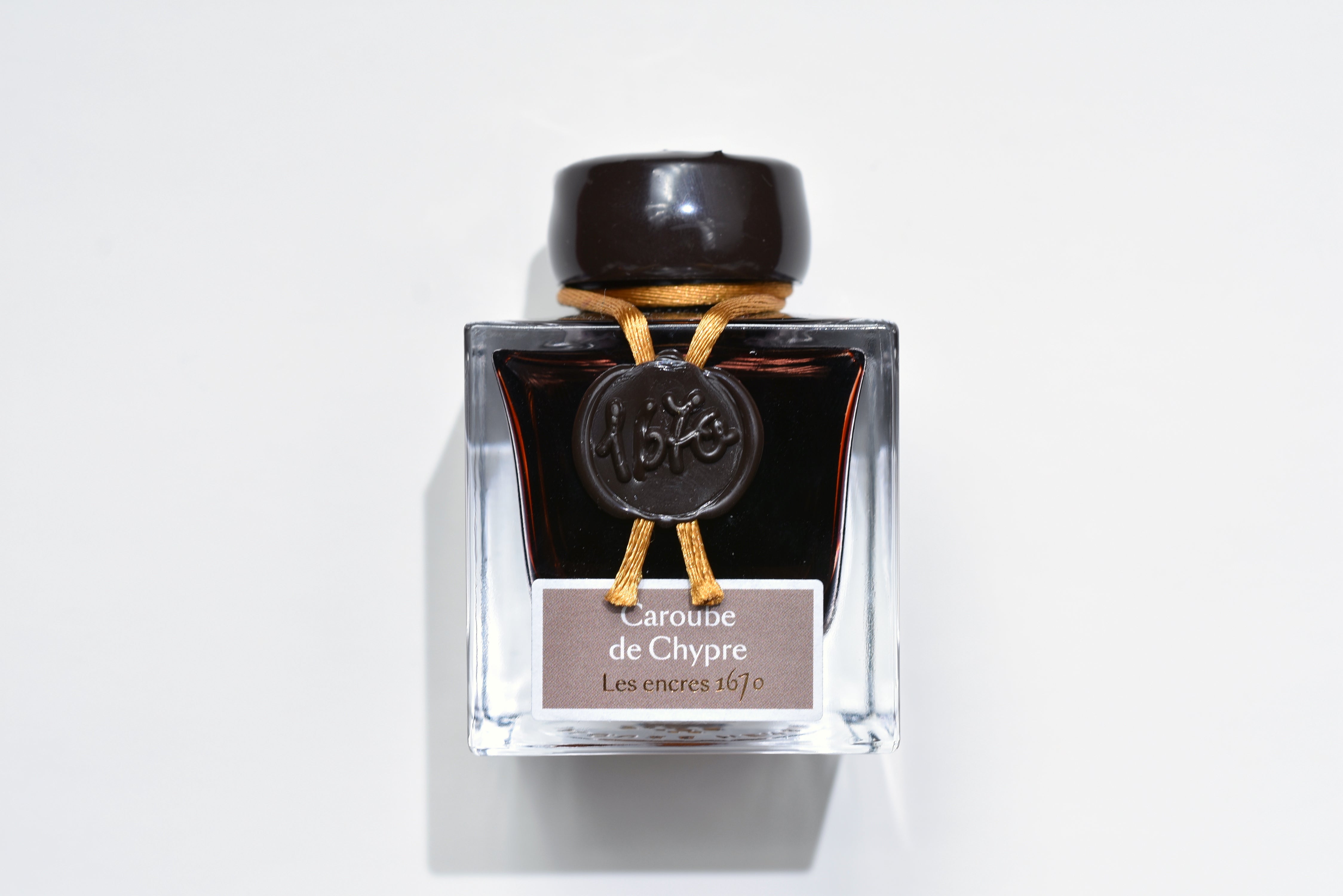 J. Herbin - 1670 Caroube de Chypre - 50mL bottled ink