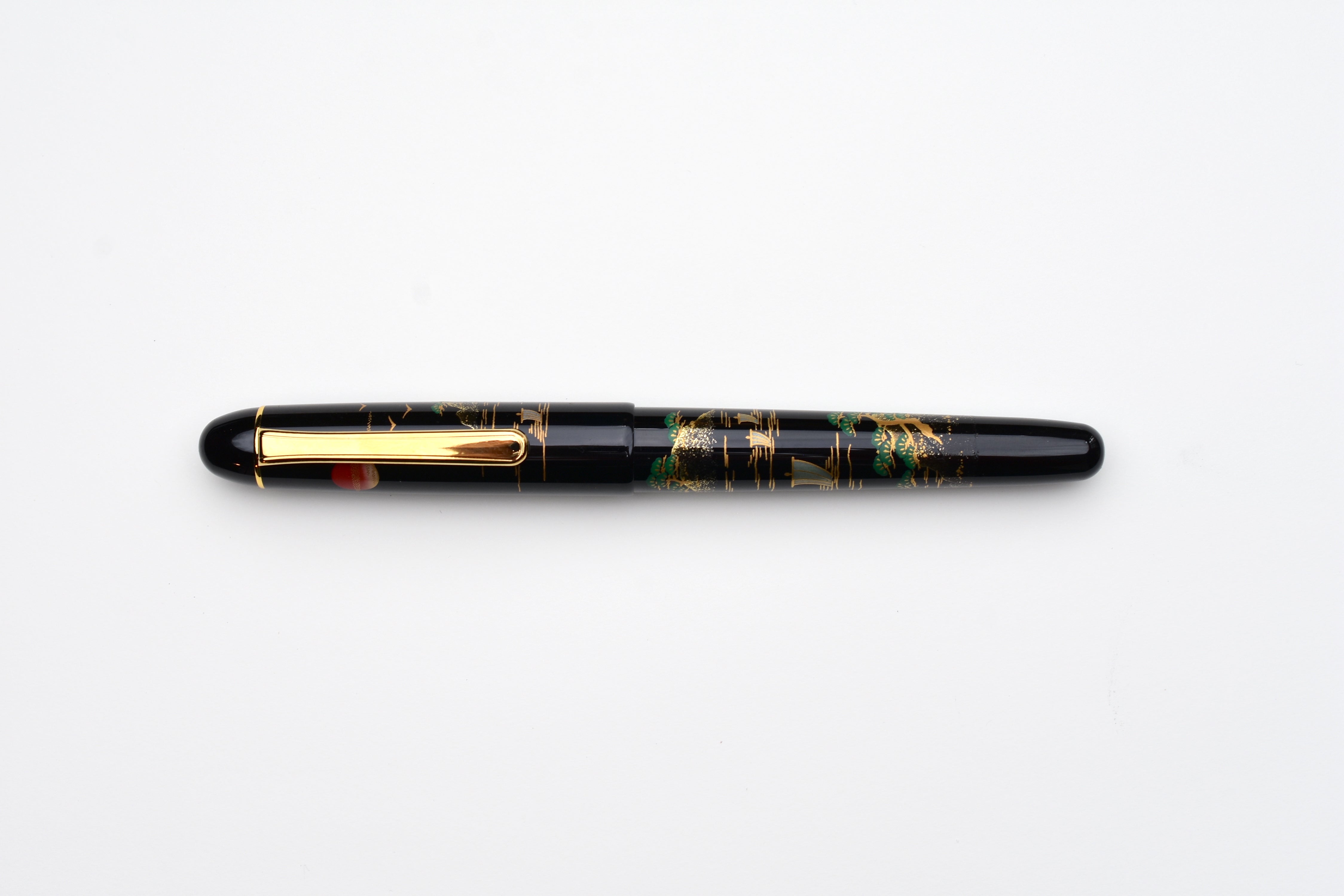 Platinum Century 3776 Urushi Maki-e - Sansui