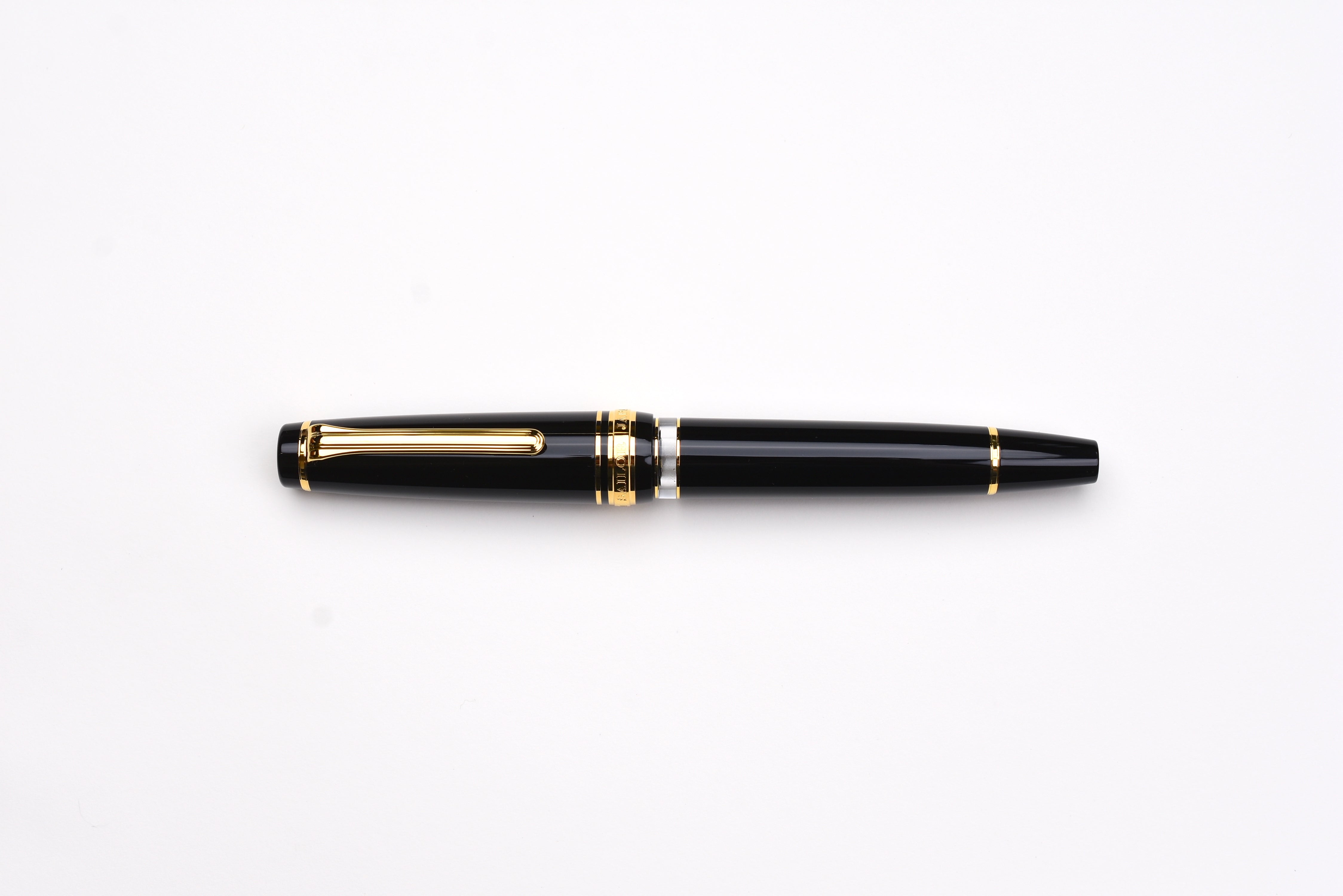 Sailor Pro Gear Realo Fountain Pen - Black/Gold Trim