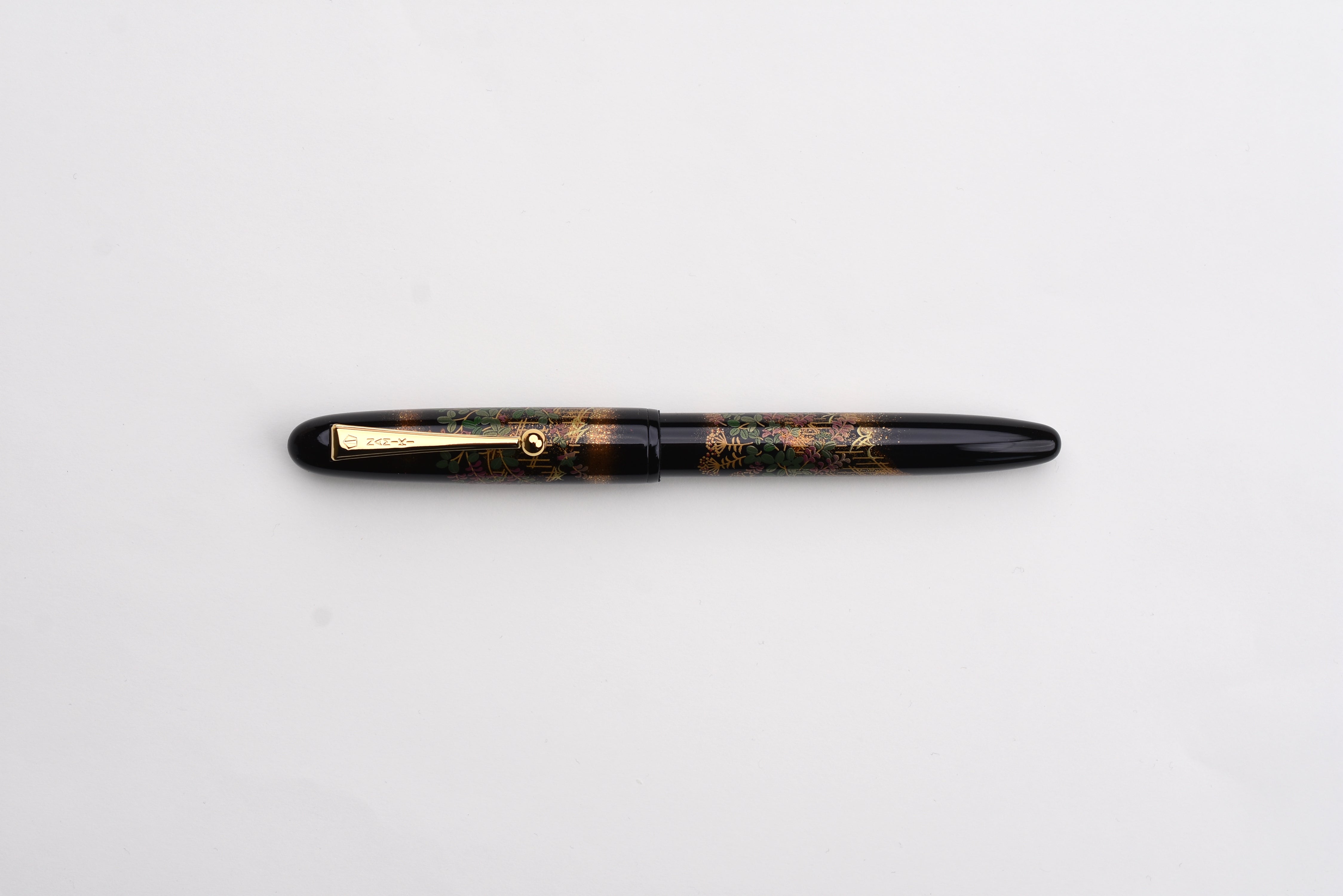 Pilot Namiki Yukari Maki-e Fountain Pen - Flower Fence