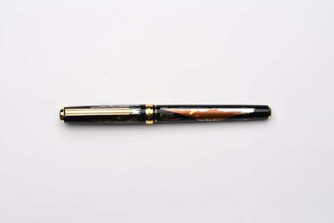 Platinum Kanazawa Gold Leaf Fountain Pen - Red Mt. Fuji