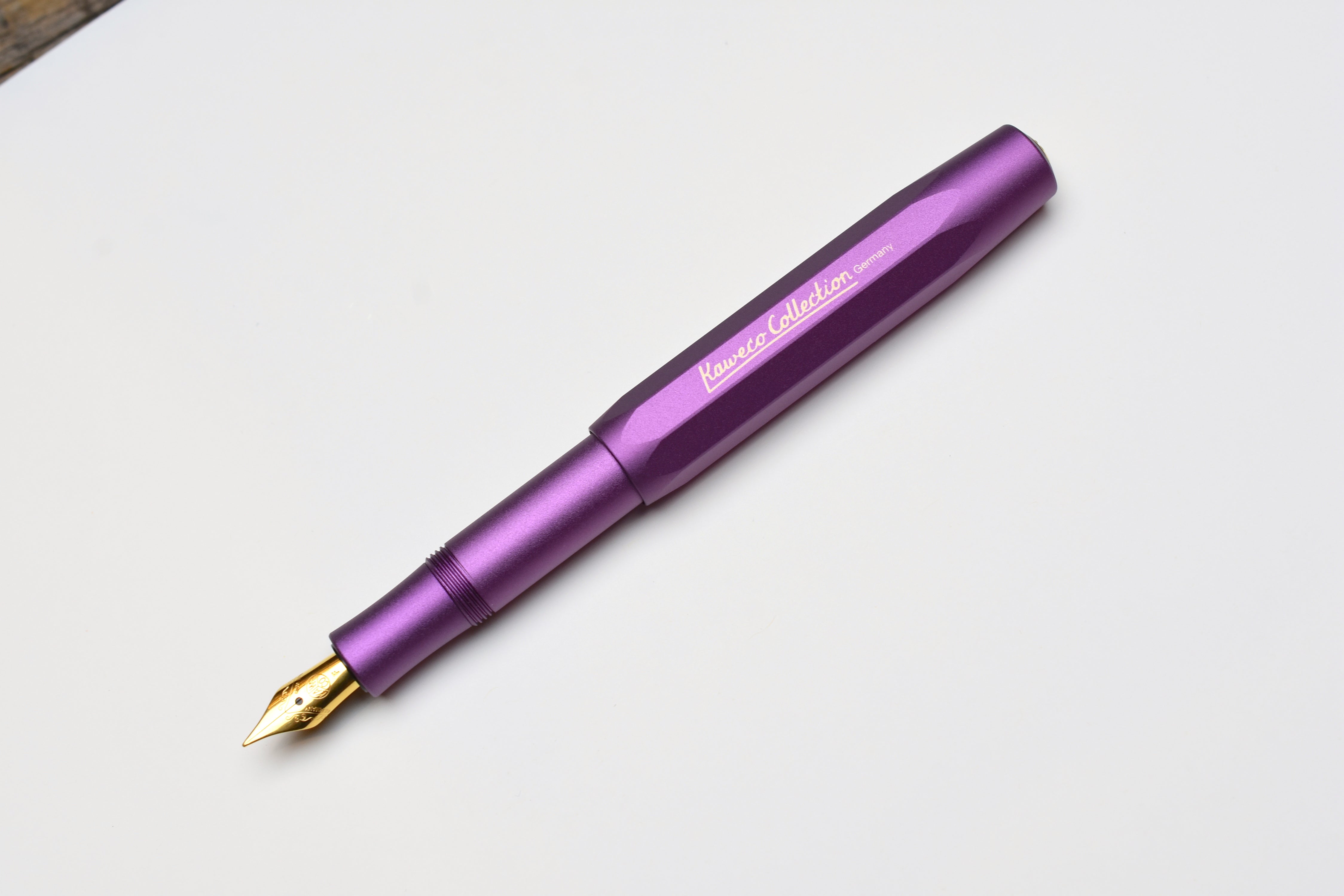 Kaweco COLLECTION AL Sport Fountain Pen - Vibrant Violet Edition