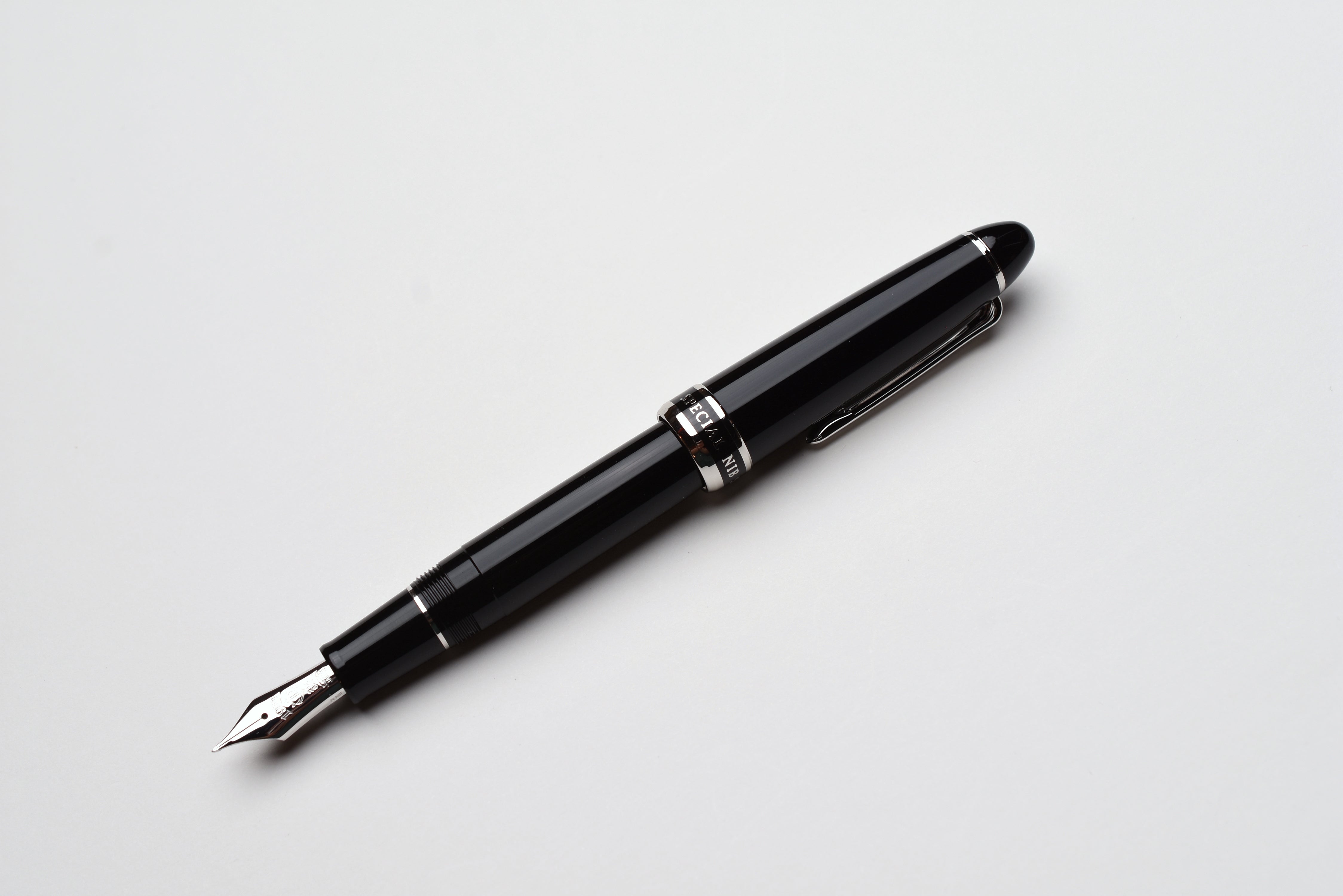 Sailor Naginata-Togi Fountain Pen - Silver Trim