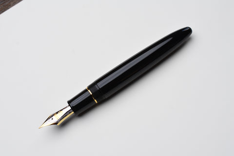 Sailor Naginata-Togi - 1911 King of Pen - Black Ebonite Fountain Pen