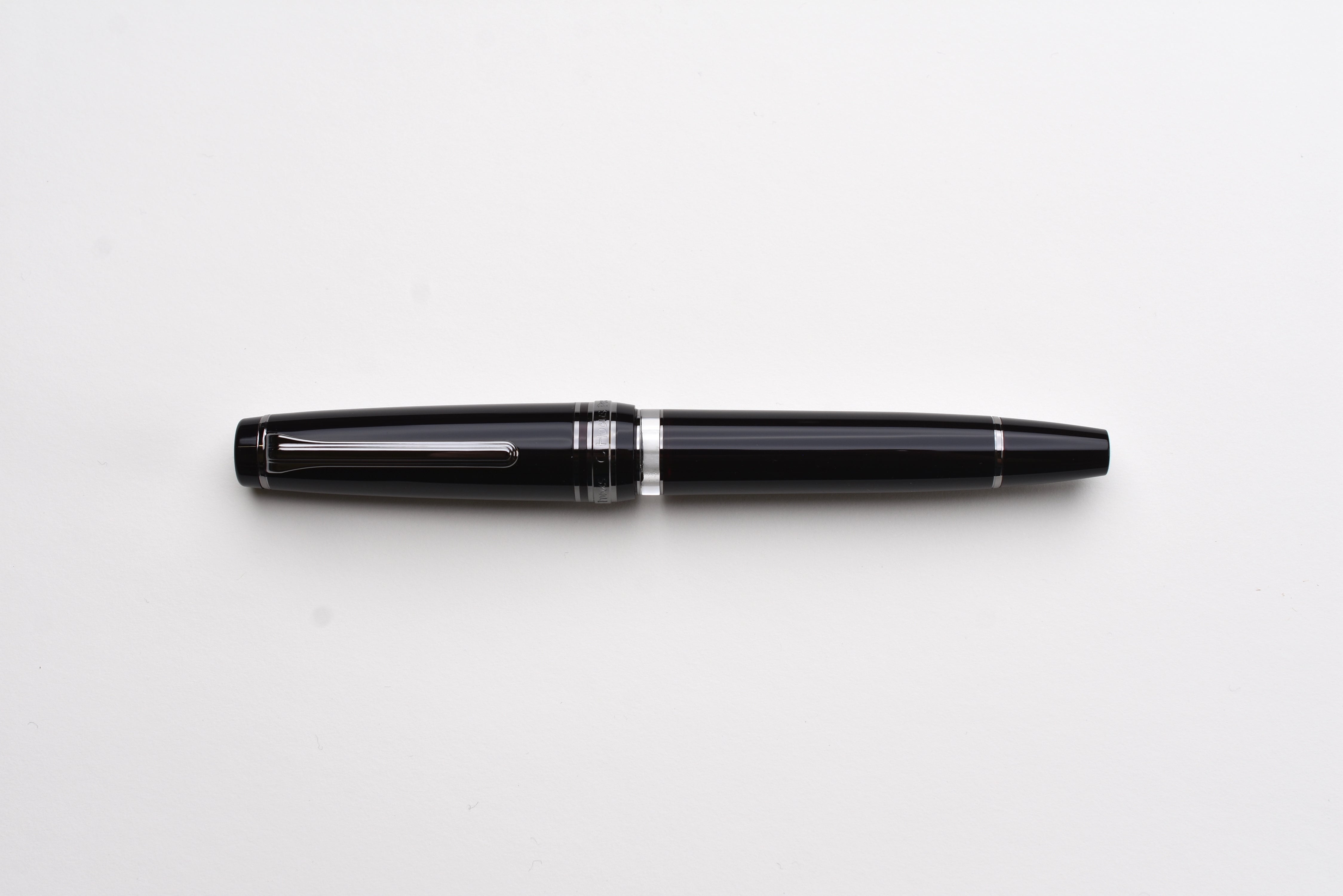 BUNGUBOX Original Fountain Pen - Pro Gear Realo - The Witch 2022