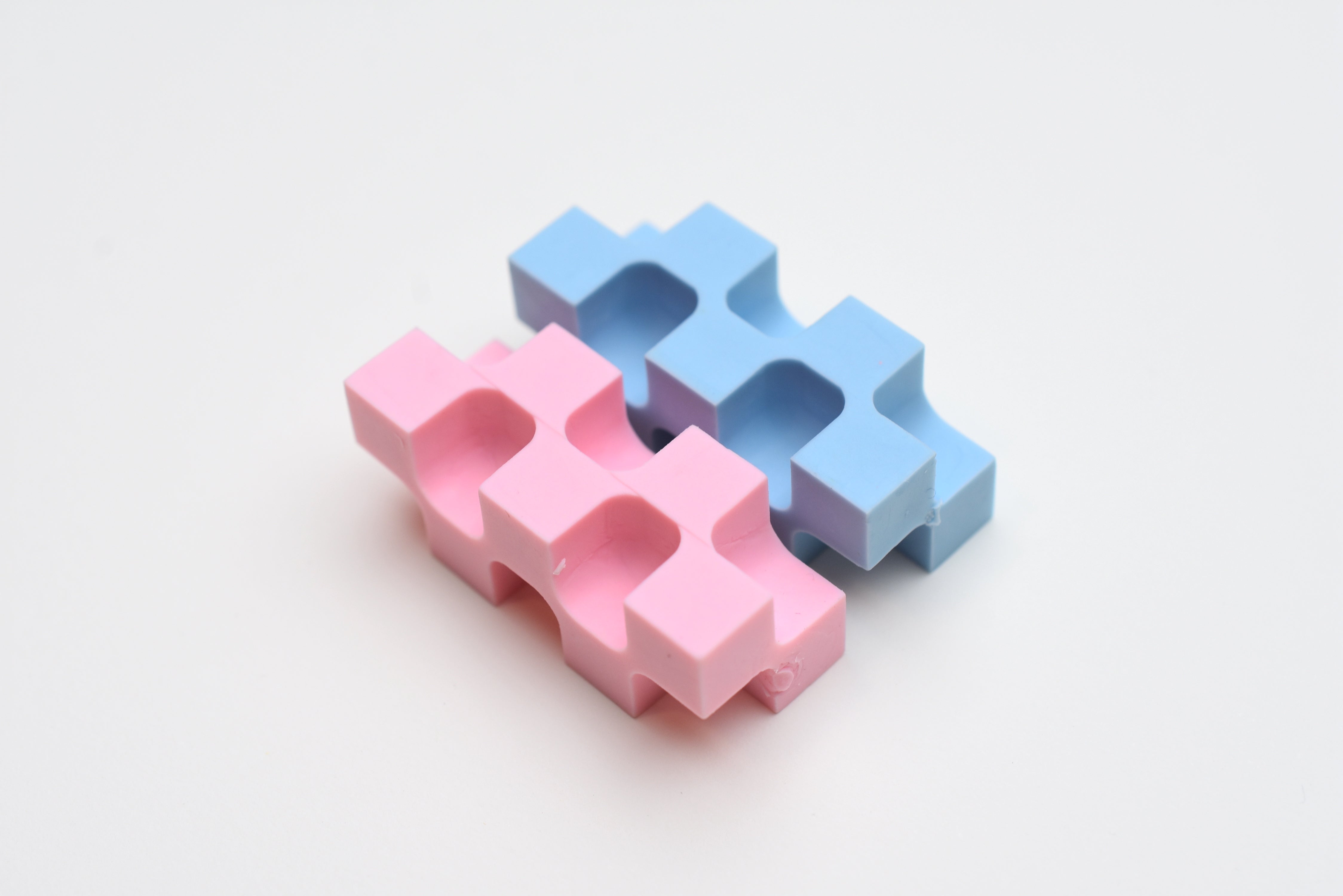 Kokuyo 28-Corner Eraser - Blue and Pink