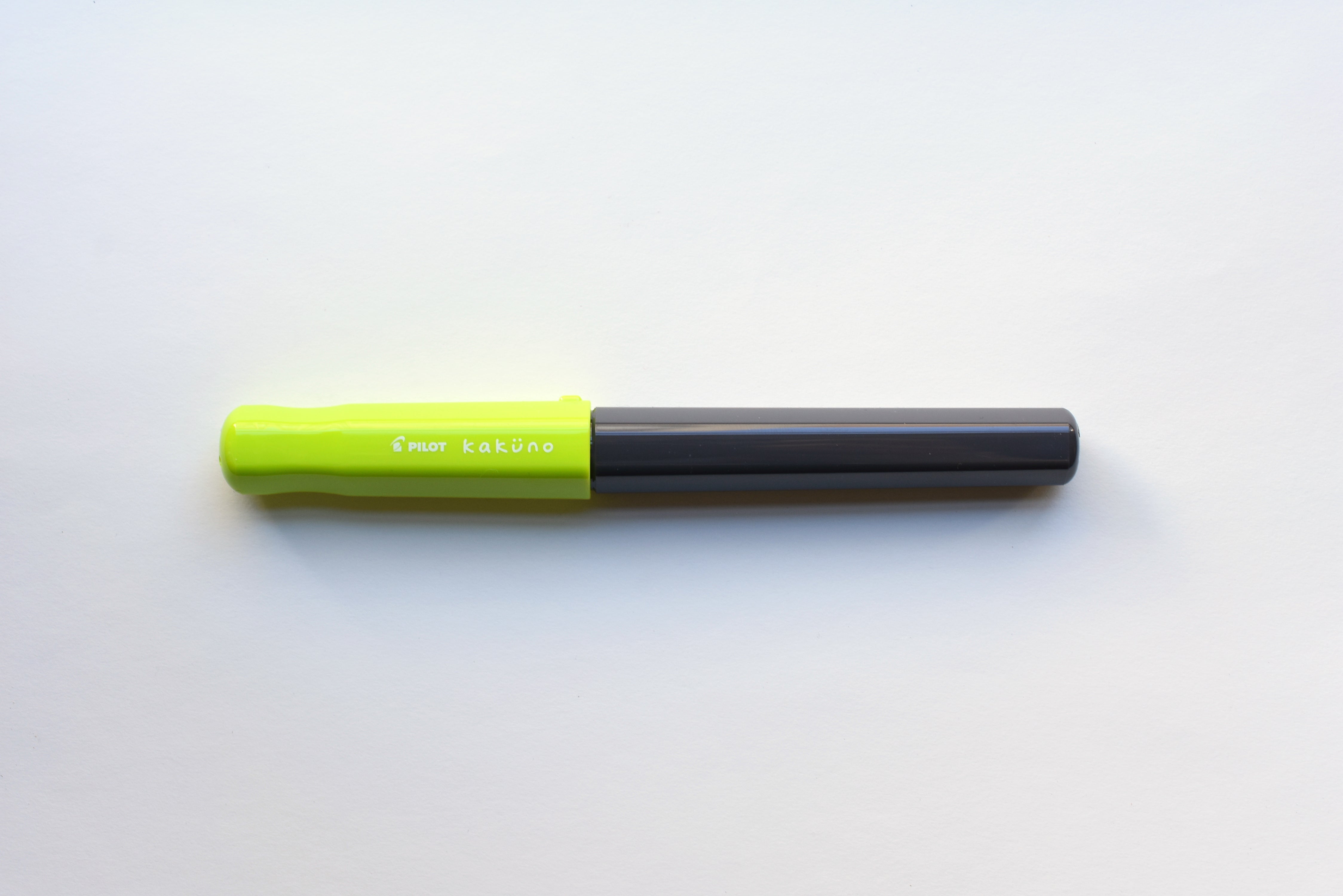 Pilot Kakuno Fountain Pen - Gray Barrel/Lime Cap - Medium Nib