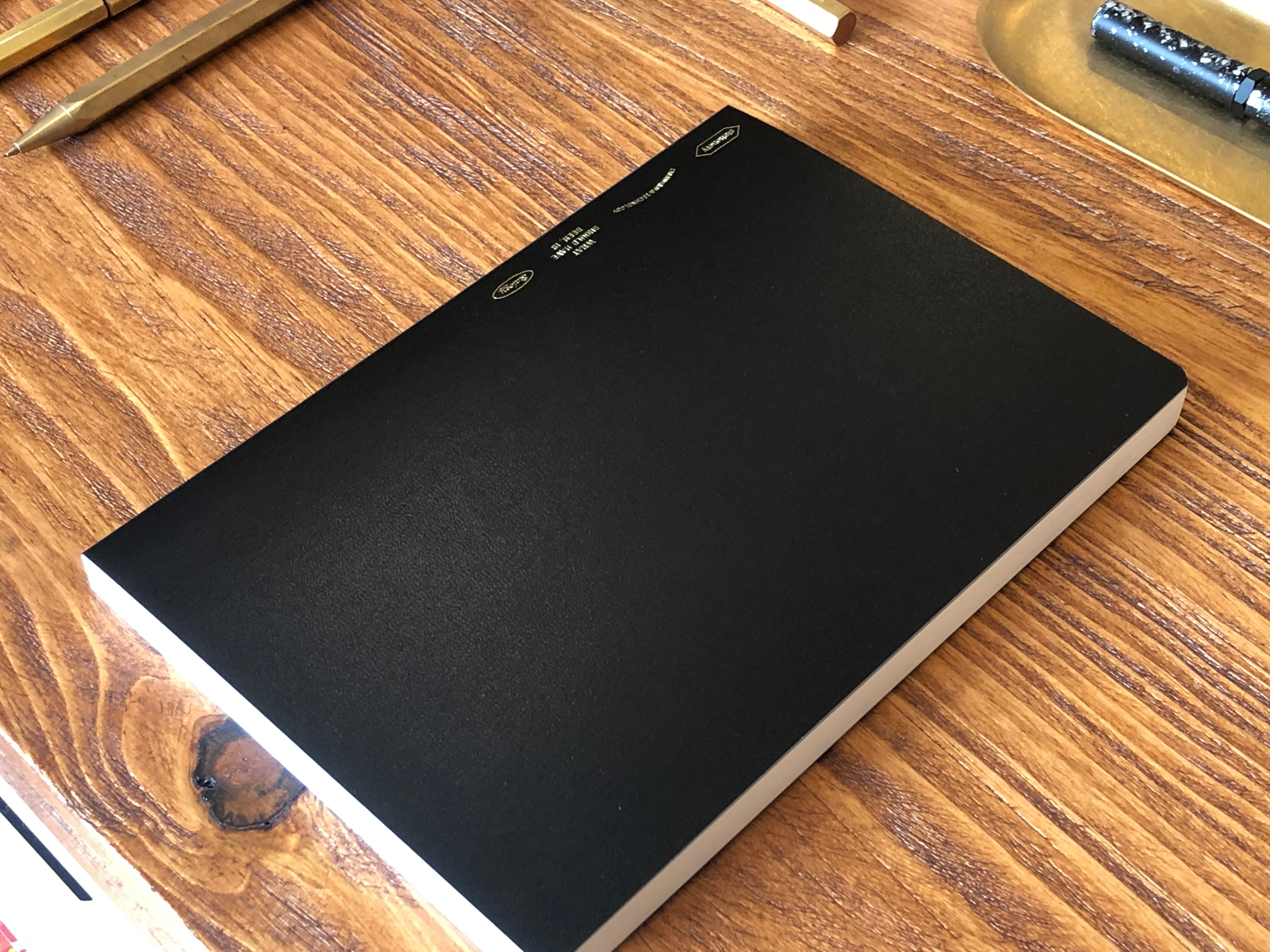 Stalogy Editor's Series 365Days Notebook - A5 - Black - Grid